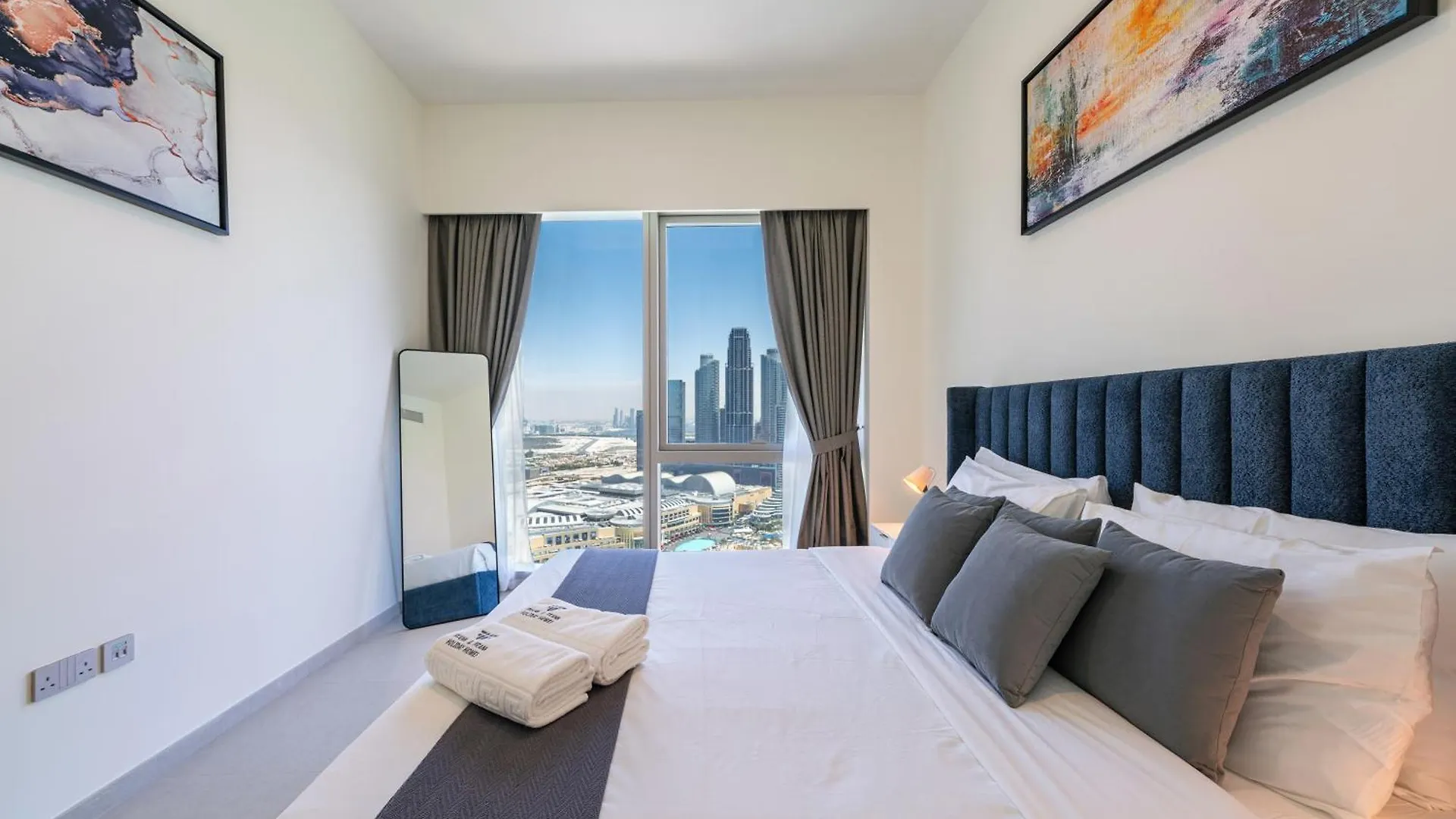 הוילה דובאי Sky-High Burj Khalifa Views - 5408 0*,  איחוד האמירויות הערביות